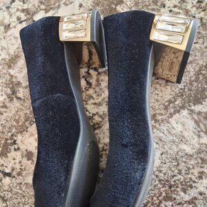 Elegant Anne Klein black velvet pumps w/crystal accents on block heels 7.5B